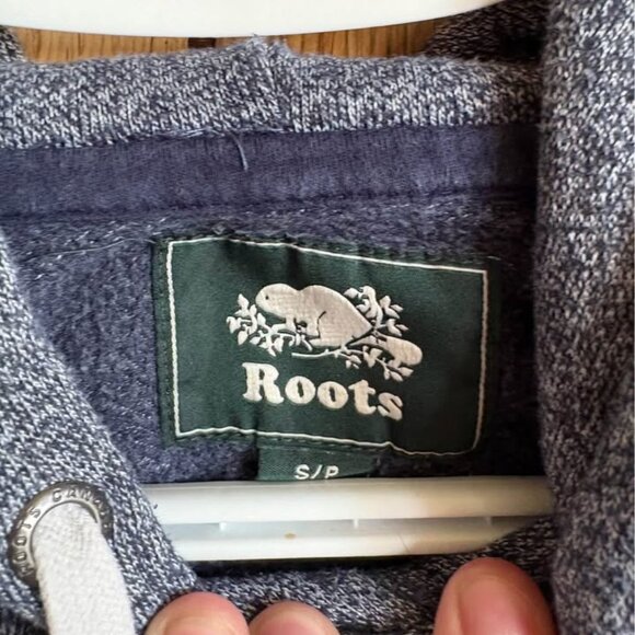 Roots Grey Women’s Hoodie – Size Small - Picture 3 of 3